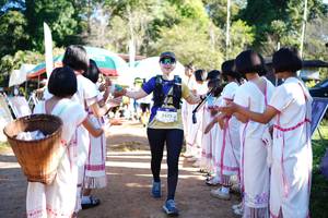 BIB: 2532
                            <button type="button" onclick="openModal(19049067)" class="btn btn-primary btn-sm float-right btn-popup" data-toggle="modal" data-target=".modal-high-quality">
                        <i class="fas fa-shopping-cart"></i> Add to Cart
                    </button>
                                            <button type="button" onclick="isThisMe(19049067, true)" class="btn btn-success btn-sm float-right btn-popup btn-isme hidden" data-toggle="tooltip" data-placement="bottom" title="นี่คือรูปของคุณใช่ไหม คลิกที่นี่เพื่อเอาเข้าอัลบั้ม">
                        <i class="fas fa-plus"></i> Add to album
                    </button>
                    <button type="button" onclick="isThisMe(19049067, false)" class="btn btn-warning btn-sm float-right btn-popup btn-isnotme hidden">
                        <i class="fas fa-ban"></i> Remove from album
                    </button>